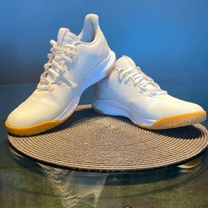 Adidas Crazy Flight Bounce 3 (Woman)